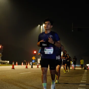 Runner Photo 7358889