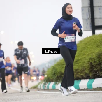 Runner Photo 7358891