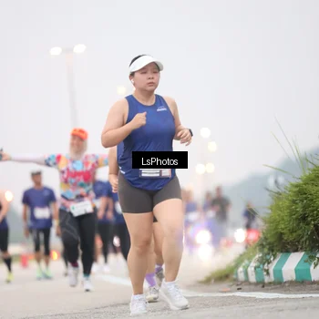 Runner Photo 7358898