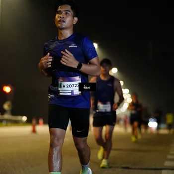 Runner Photo 7358904
