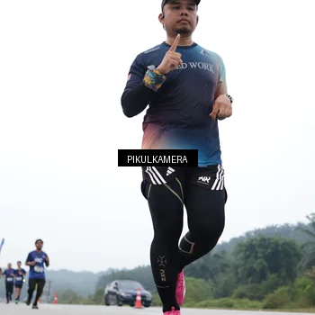 Runner Photo 7358909