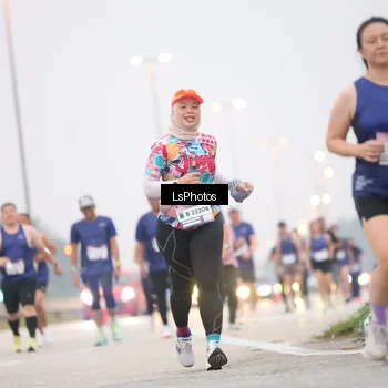 Runner Photo 7358913