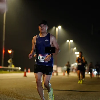Runner Photo 7358917