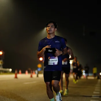 Runner Photo 7358920