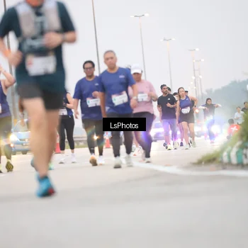 Runner Photo 7358928