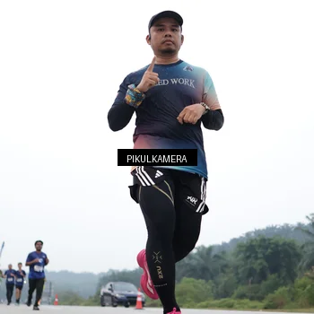 Runner Photo 7358934