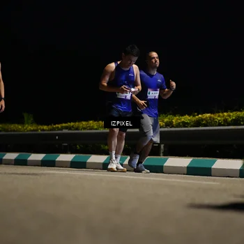 Runner Photo 7358945