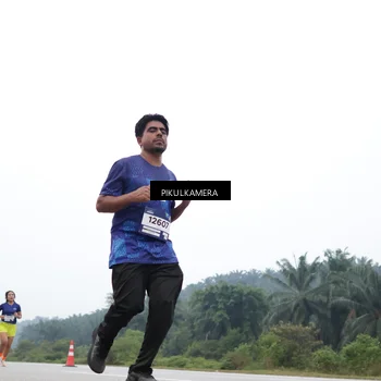 Runner Photo 7358963