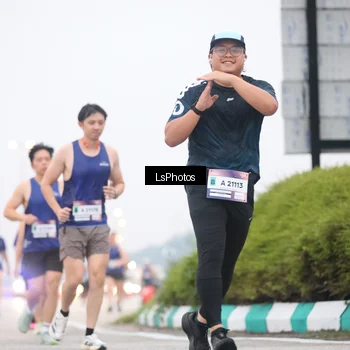 Runner Photo 7358986
