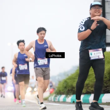 Runner Photo 7358988