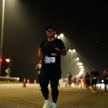 Runner Photo 7358991