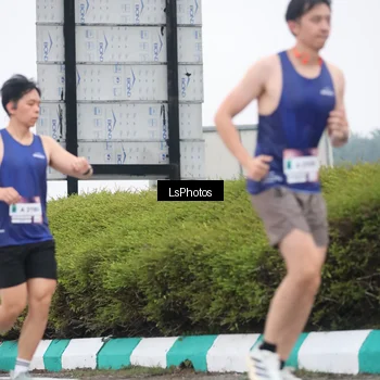 Runner Photo 7358995