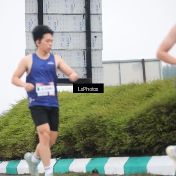 Runner Photo 7358996