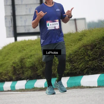 Runner Photo 7359001