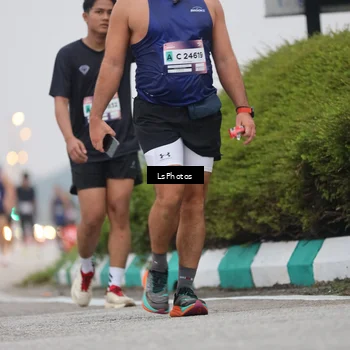 Runner Photo 7359023