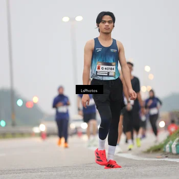 Runner Photo 7359030