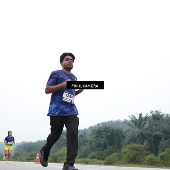 Runner Photo 7359041