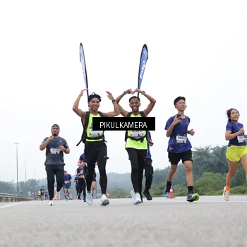 Runner Photo 7359047
