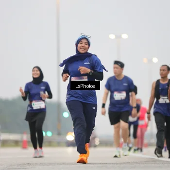 Runner Photo 7359049