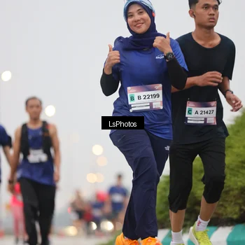 Runner Photo 7359064