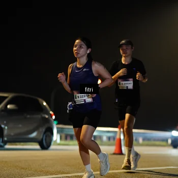 Runner Photo 7359110