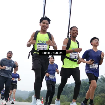 Runner Photo 7359147