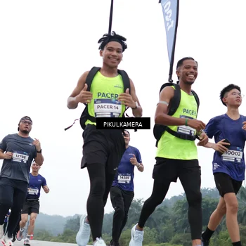 Runner Photo 7359151