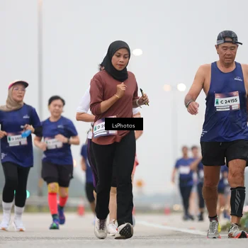Runner Photo 7359165