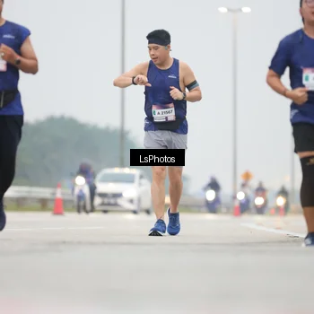 Runner Photo 7359191
