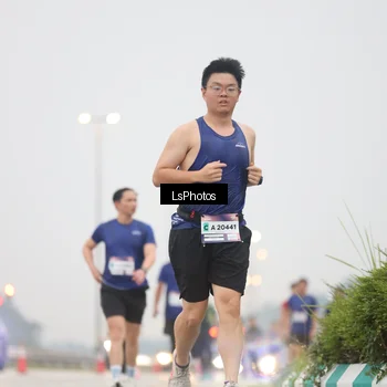 Runner Photo 7359198