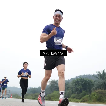 Runner Photo 7359211
