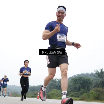 Runner Photo 7359249
