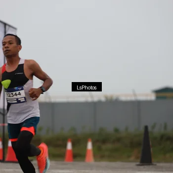 Runner Photo 7359340