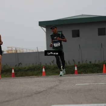 Runner Photo 7359358