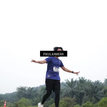 Runner Photo 7359384