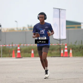 Runner Photo 7359397