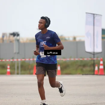 Runner Photo 7359399