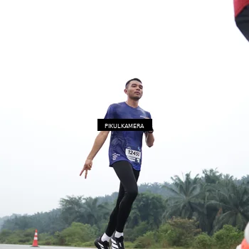 Runner Photo 7359417