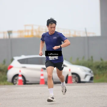 Runner Photo 7359425