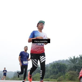 Runner Photo 7359435