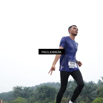 Runner Photo 7359446