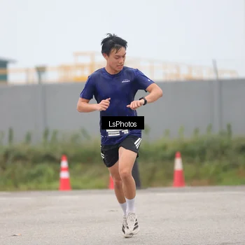 Runner Photo 7359457