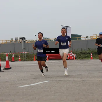 Runner Photo 7359476