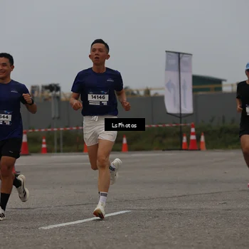 Runner Photo 7359480