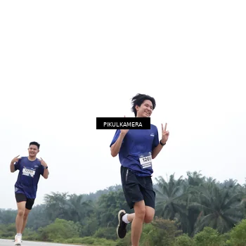 Runner Photo 7359517