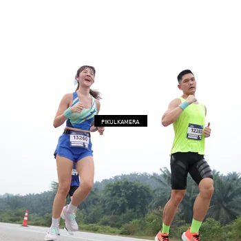 Runner Photo 7359688