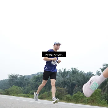 Runner Photo 7359695