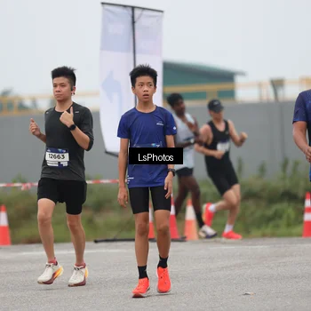 Runner Photo 7359703