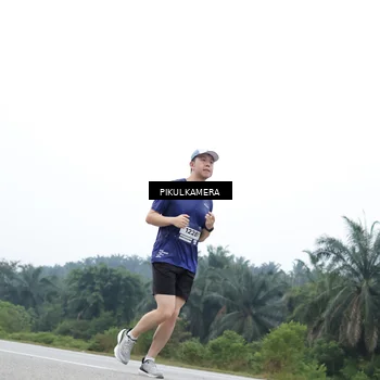 Runner Photo 7359739