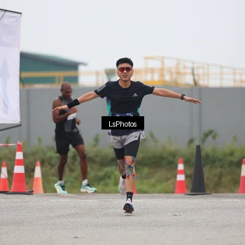Runner Photo 7359780